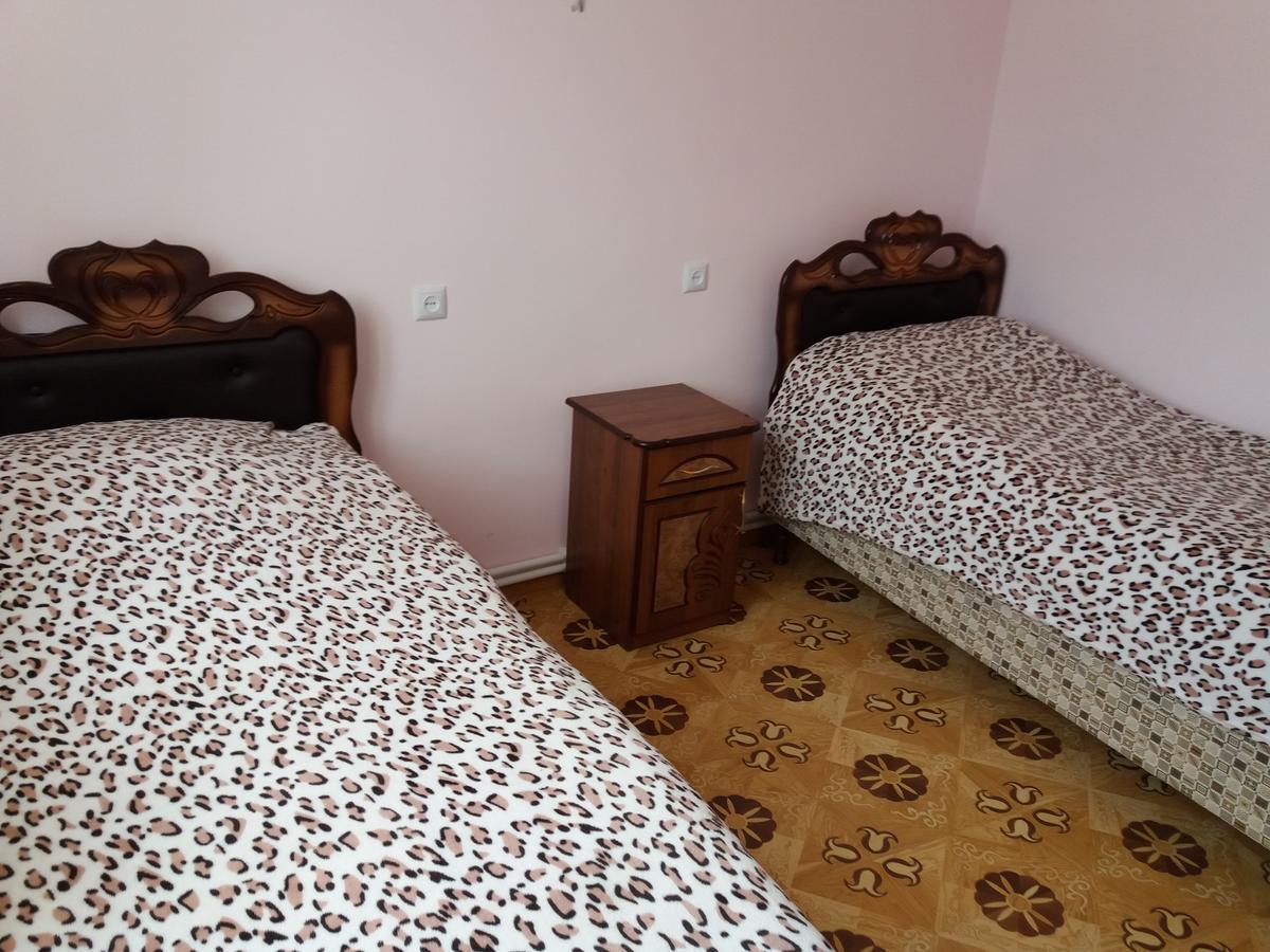 Aida Bed & Breakfast Tat'ev Exterior photo